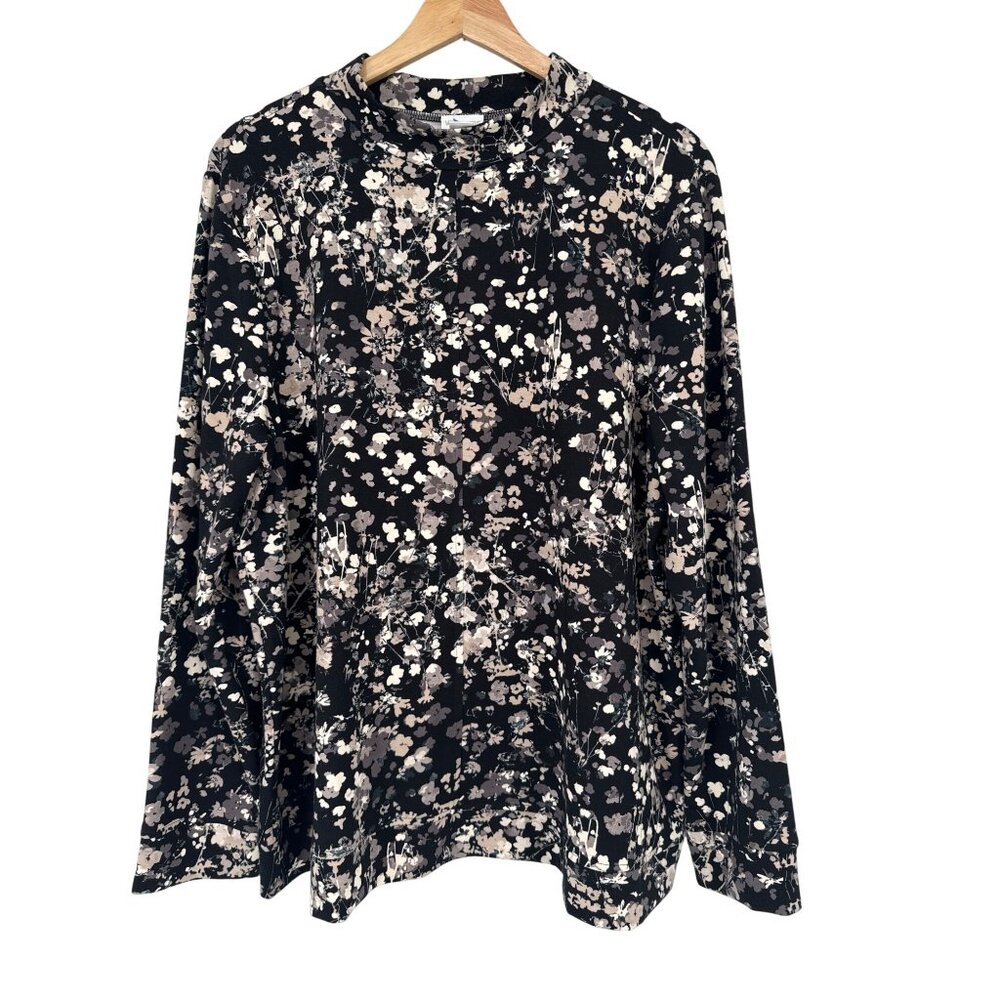 Chicos 3 weekends top shirt Floral Long-Sleeve Size XL Black Beige knit stretch